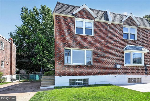 205 NAPFLE AVE, Philadelphia, PA 19111