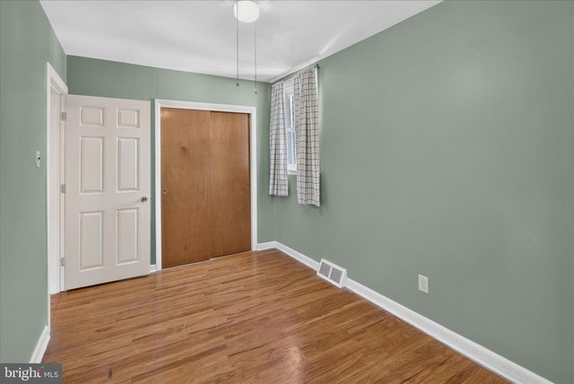 205 NAPFLE AVE, Philadelphia, PA 19111