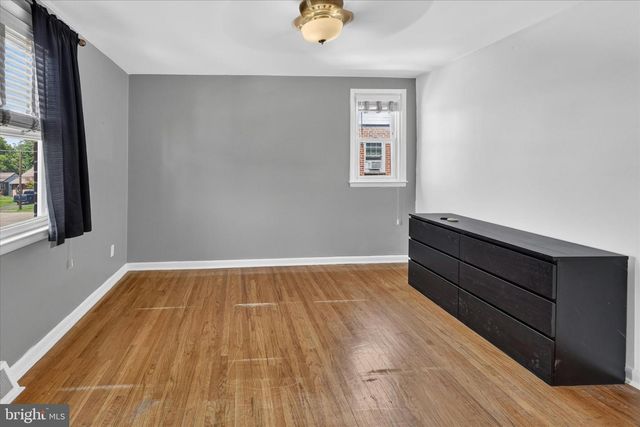 205 NAPFLE AVE, Philadelphia, PA 19111