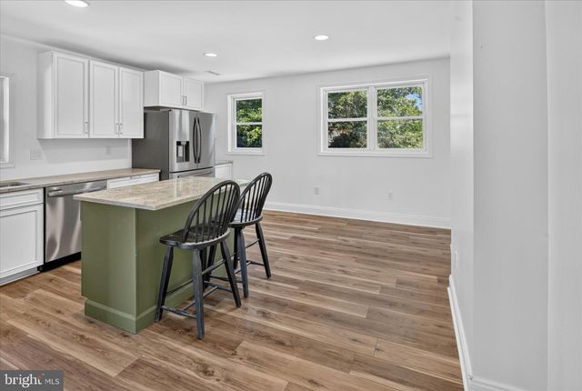 205 NAPFLE AVE, Philadelphia, PA 19111