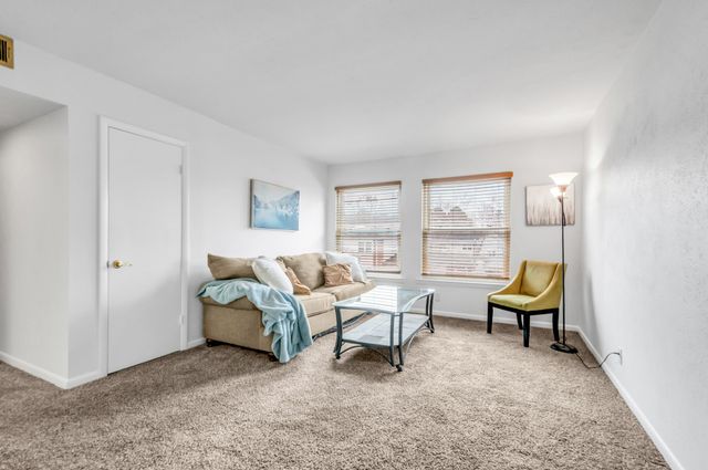 810 Bellevue Rd Apt 242, Nashville, TN 37221