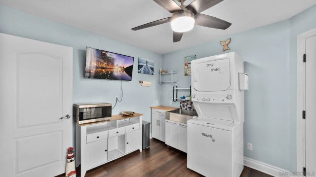 51 Trinity St, Oceanside, CA 92057