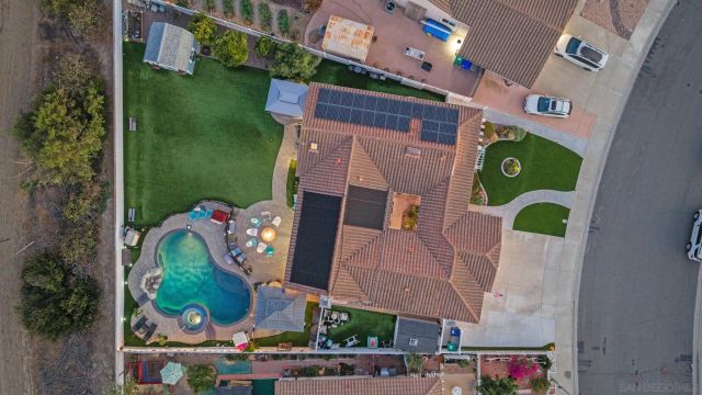 51 Trinity St, Oceanside, CA 92057