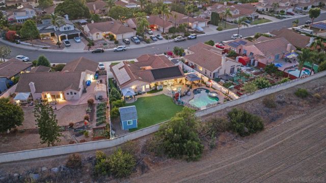 51 Trinity St, Oceanside, CA 92057