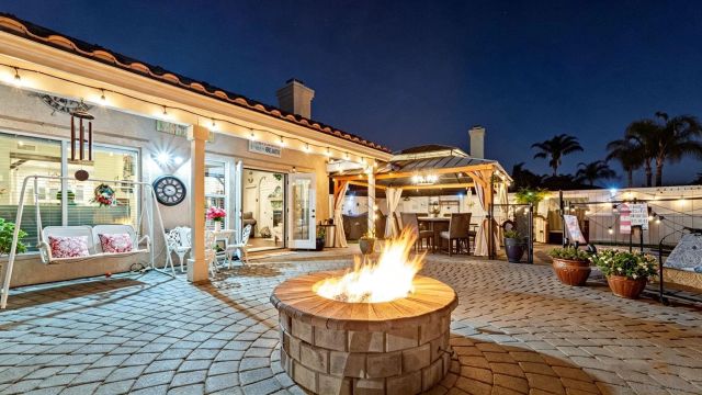 51 Trinity St, Oceanside, CA 92057