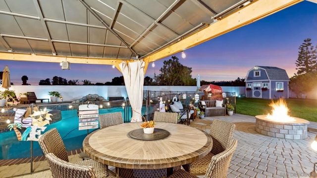 51 Trinity St, Oceanside, CA 92057