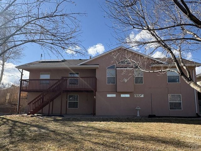 8 Casita Court, Pueblo, CO 81005