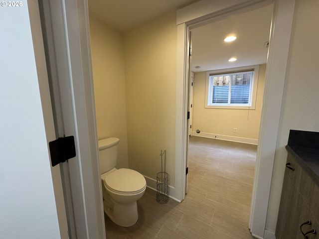 2823 N KILLINGSWORTH St, Portland, OR 97217