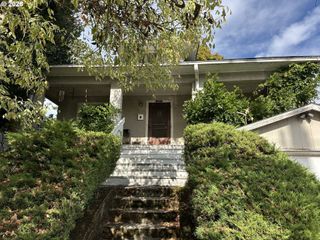 2823 N KILLINGSWORTH St, Portland, OR 97217