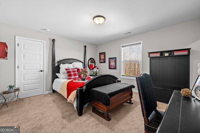 94 Hawks Trail, Waleska, GA 30183