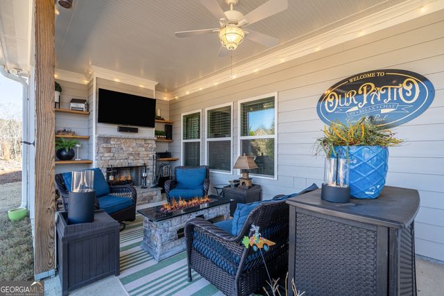 94 Hawks Trail, Waleska, GA 30183