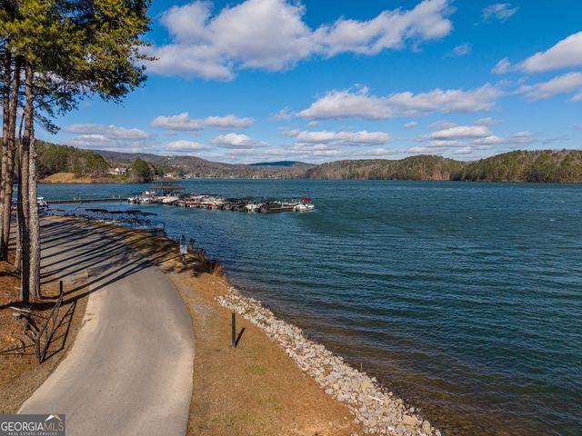 94 Hawks Trail, Waleska, GA 30183