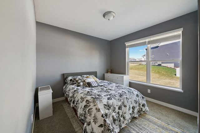 8622 Platinum Cove, Woodbury, MN 55129