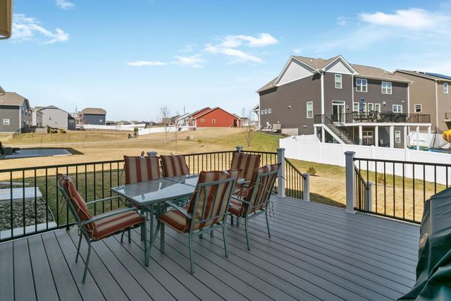 8622 Platinum Cove, Woodbury, MN 55129