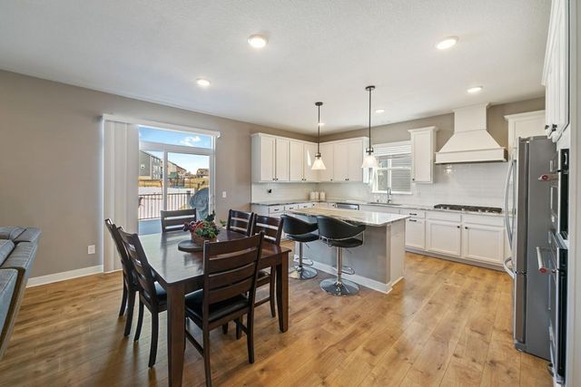 8622 Platinum Cove, Woodbury, MN 55129