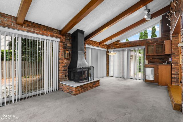 20631 Wedgewood Drive, Grosse Pointe Woods, MI 48236