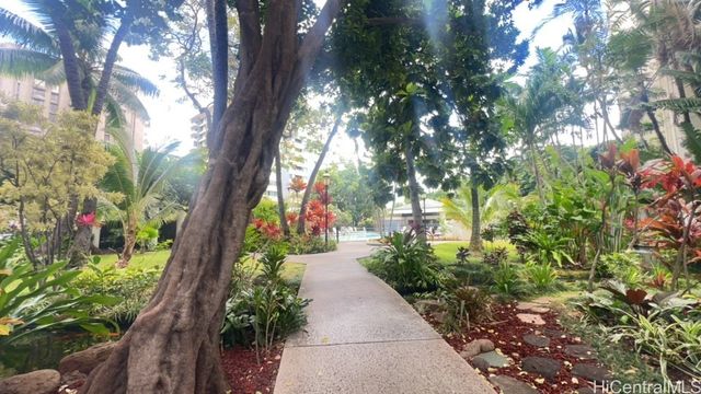 300 Wai Nani Way II417, Honolulu, HI 96815