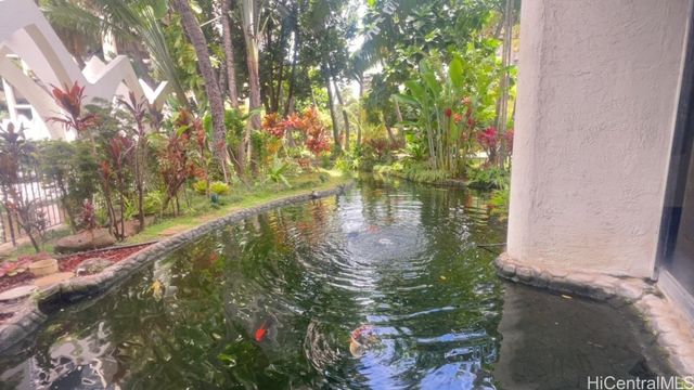 300 Wai Nani Way II417, Honolulu, HI 96815
