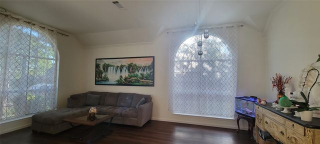 2205 Sunridge Drive, Garland, TX 75042