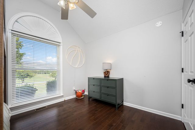 2811 Bert Watt Rd, Petersburg, TN 37144