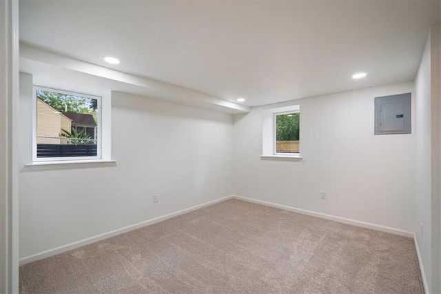 5600 Roe Boulevard, Roeland Park, KS 66205