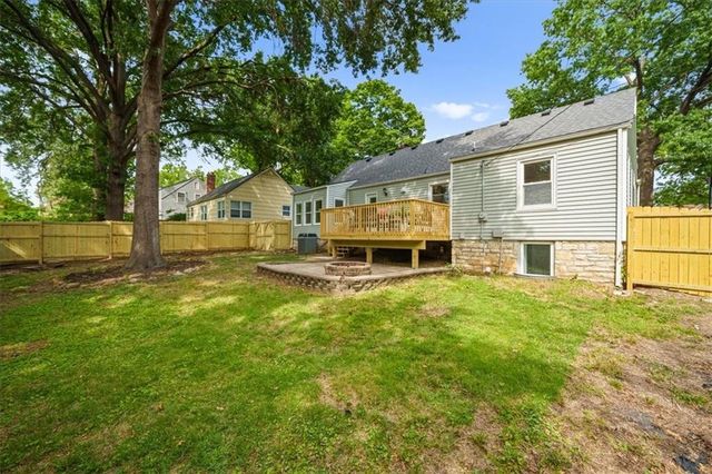 5600 Roe Boulevard, Roeland Park, KS 66205