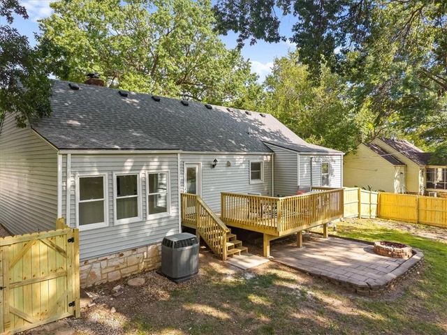 5600 Roe Boulevard, Roeland Park, KS 66205