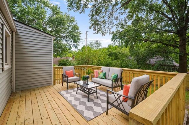 5600 Roe Boulevard, Roeland Park, KS 66205