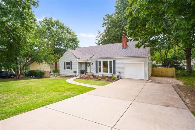 5600 Roe Boulevard, Roeland Park, KS 66205