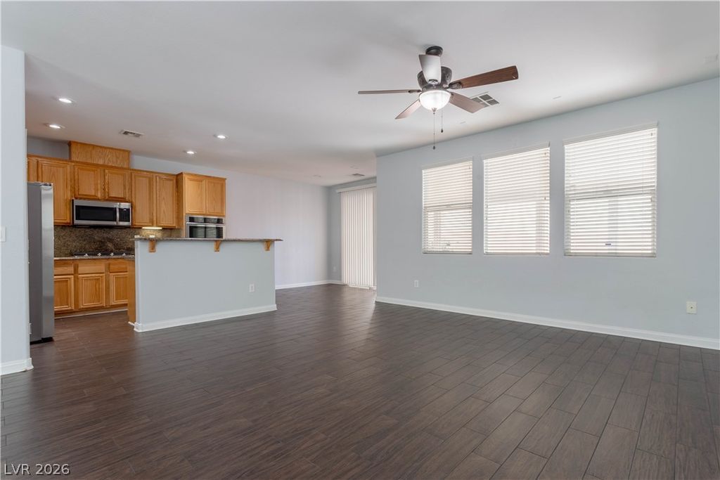 2136 Mountain Rail Drive, North Las Vegas, NV 89084 — photo 5
