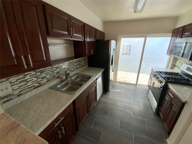 6132 SANDCREST CIRCLE, Orlando, FL 32819