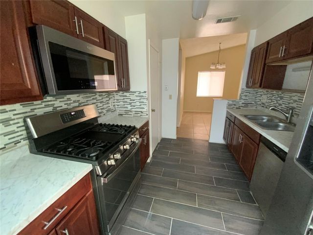 6132 SANDCREST CIRCLE, Orlando, FL 32819