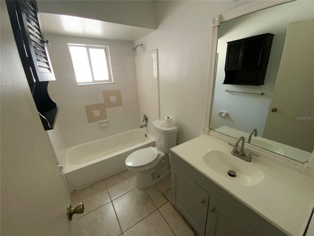 6132 SANDCREST CIRCLE, Orlando, FL 32819