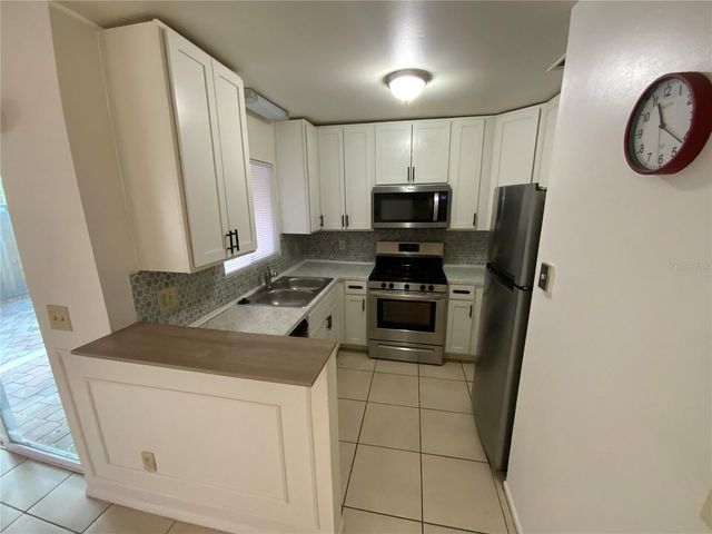 6132 SANDCREST CIRCLE, Orlando, FL 32819