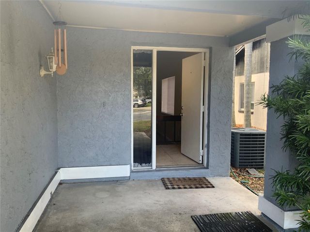 6132 SANDCREST CIRCLE, Orlando, FL 32819