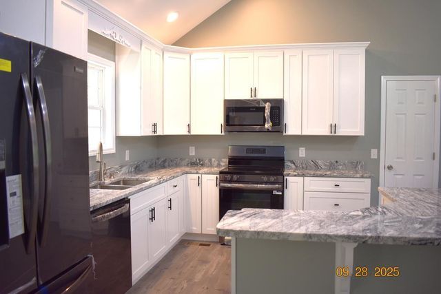 545 Salem Valley Road, Ringgold, GA 30736