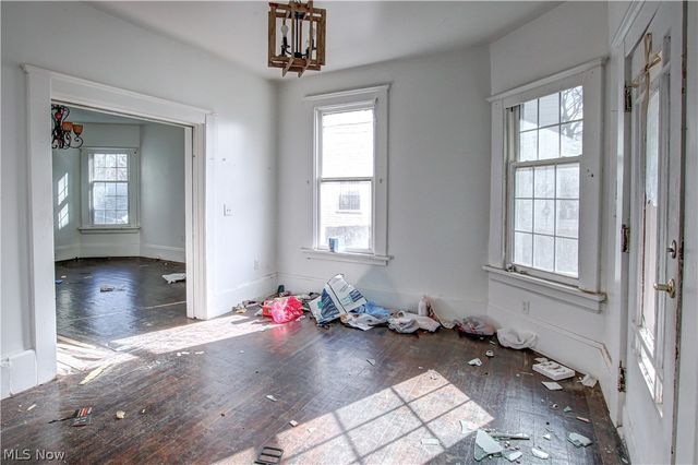 7700 Denison Avenue, Cleveland, OH 44102