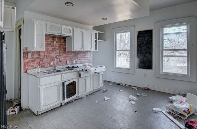 7700 Denison Avenue, Cleveland, OH 44102