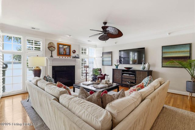 5305 Juniper Beach Rd, Prospect, KY 40059