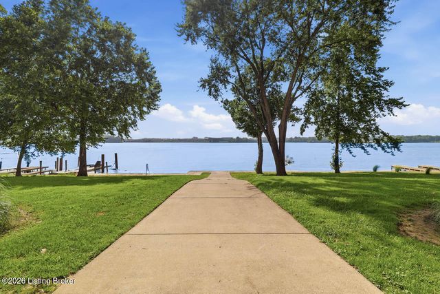 5305 Juniper Beach Rd, Prospect, KY 40059