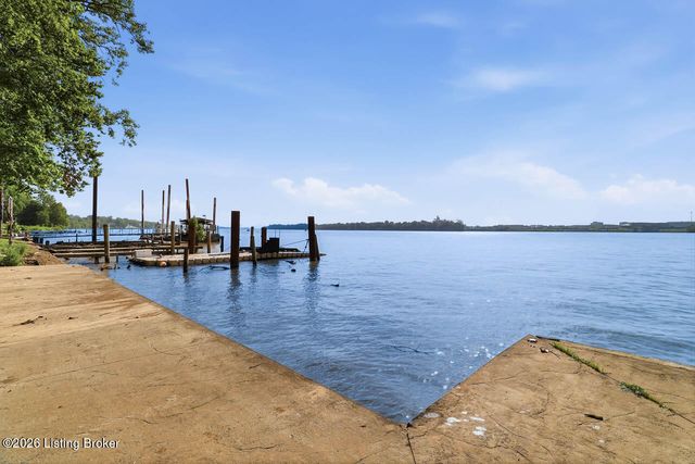 5305 Juniper Beach Rd, Prospect, KY 40059