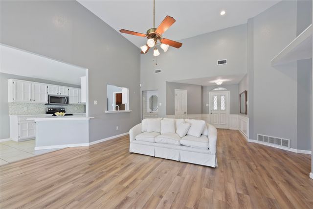 5632 Guadalajara Drive, North Richland Hills, TX 76180