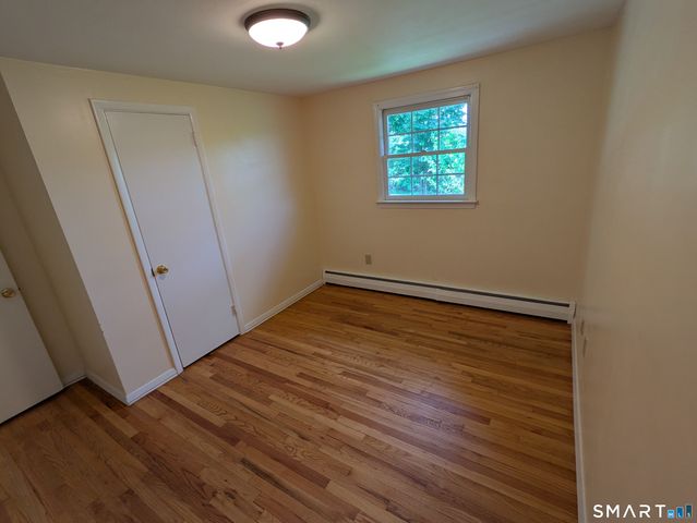 16 Jan Drive, Vernon, CT 06066