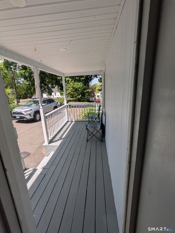 16 Jan Drive, Vernon, CT 06066