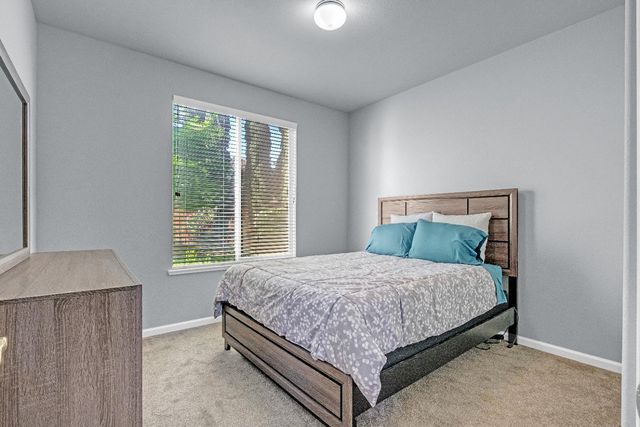 9975 Ocean Dunes Ct, Sacramento, CA 95829