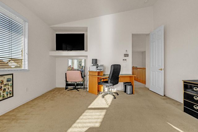 9975 Ocean Dunes Ct, Sacramento, CA 95829