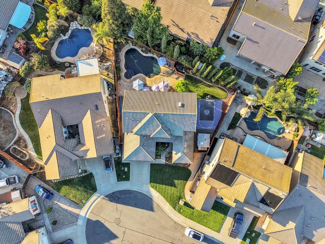 9975 Ocean Dunes Ct, Sacramento, CA 95829