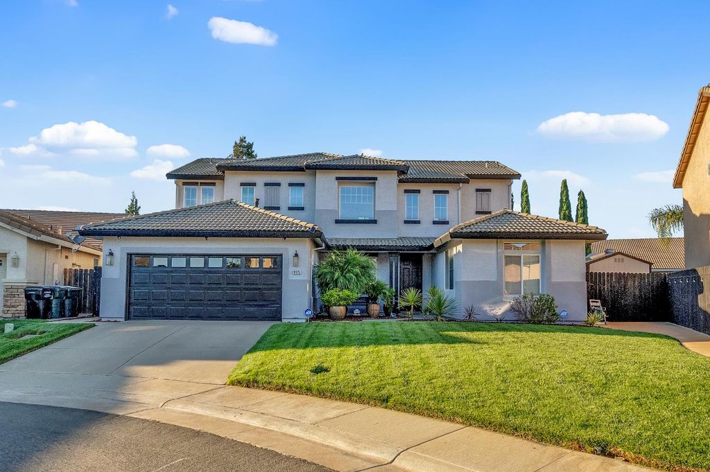 9975 Ocean Dunes Ct, Sacramento, CA 95829
