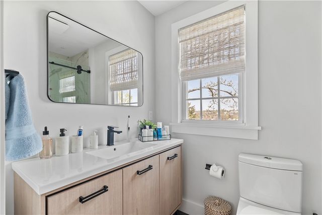 2 Bailey Terrace, Middletown, RI 02842