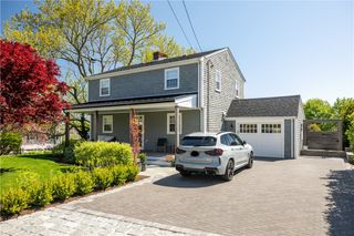2 Bailey Terrace, Middletown, RI 02842